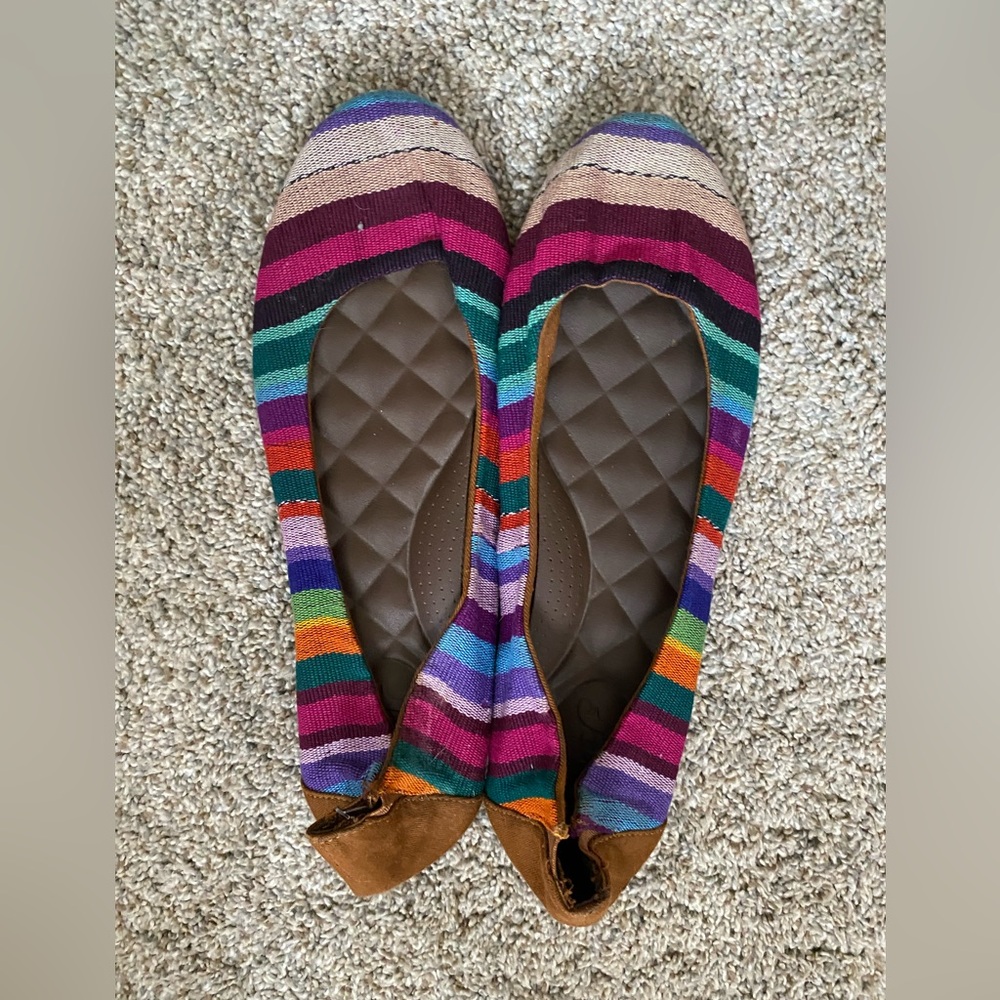 Accepting offers- Reef Women's Multicolor Striped Slip-On Flats